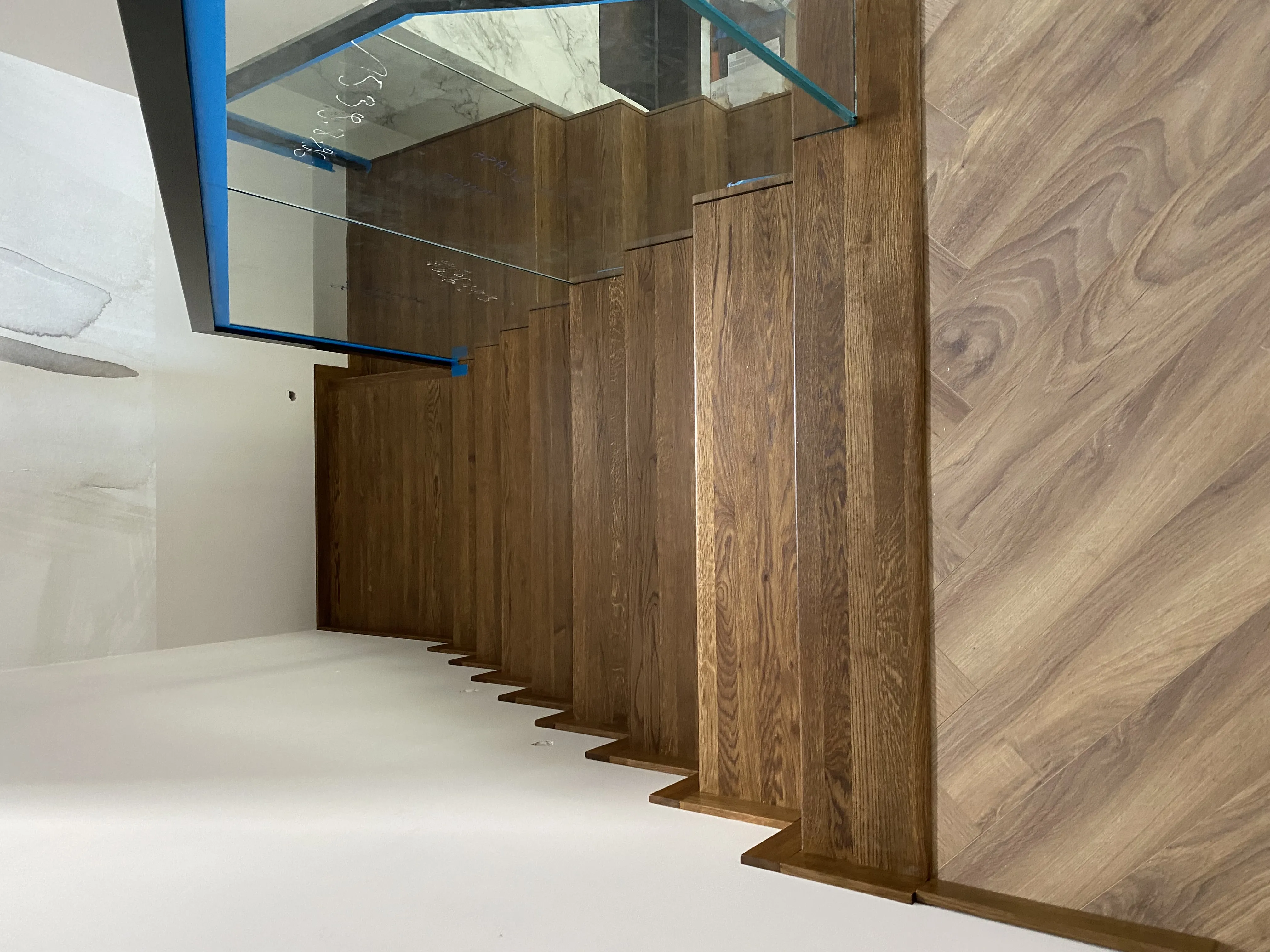 Schody dywanowe, Bobrowiec