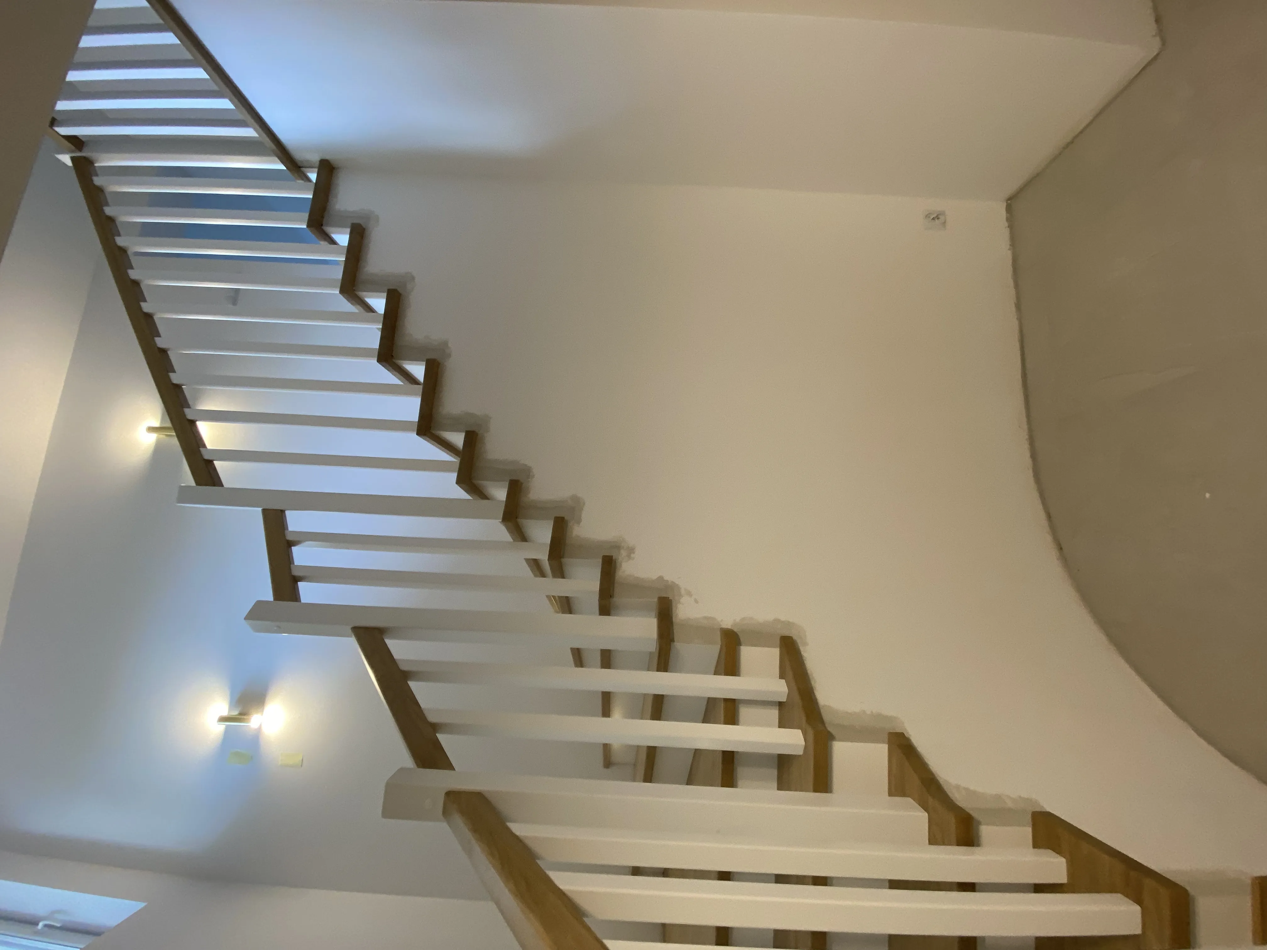 Schody samonośne, Zalesie